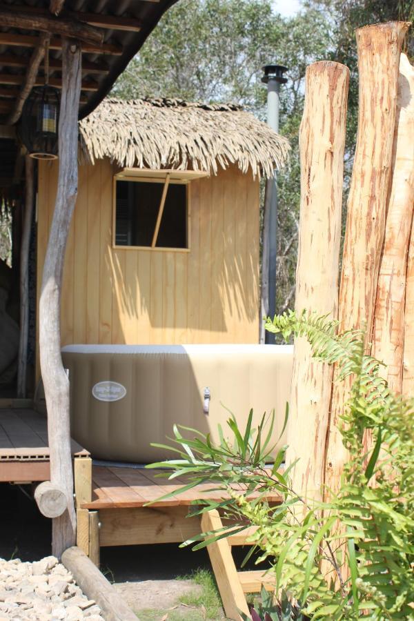 La Case, Un Espace Qui Invite A L'Essentiel ! Bouloupari Exterior photo
