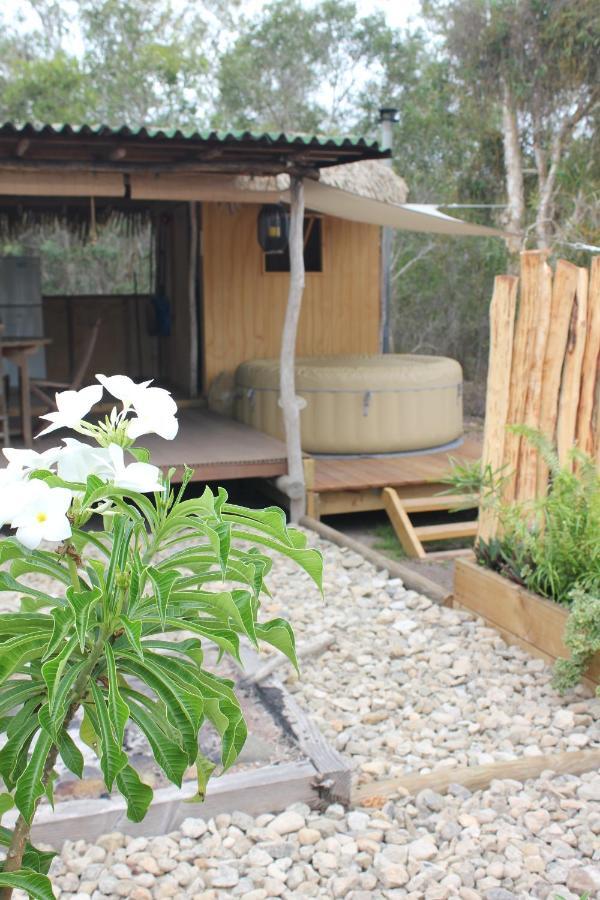 La Case, Un Espace Qui Invite A L'Essentiel ! Bouloupari Exterior photo